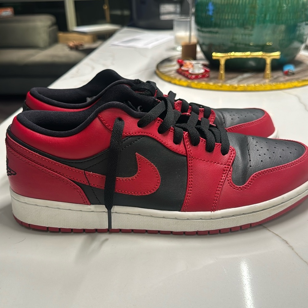 Jordan 1 Low "Reverse Bred" sneakers